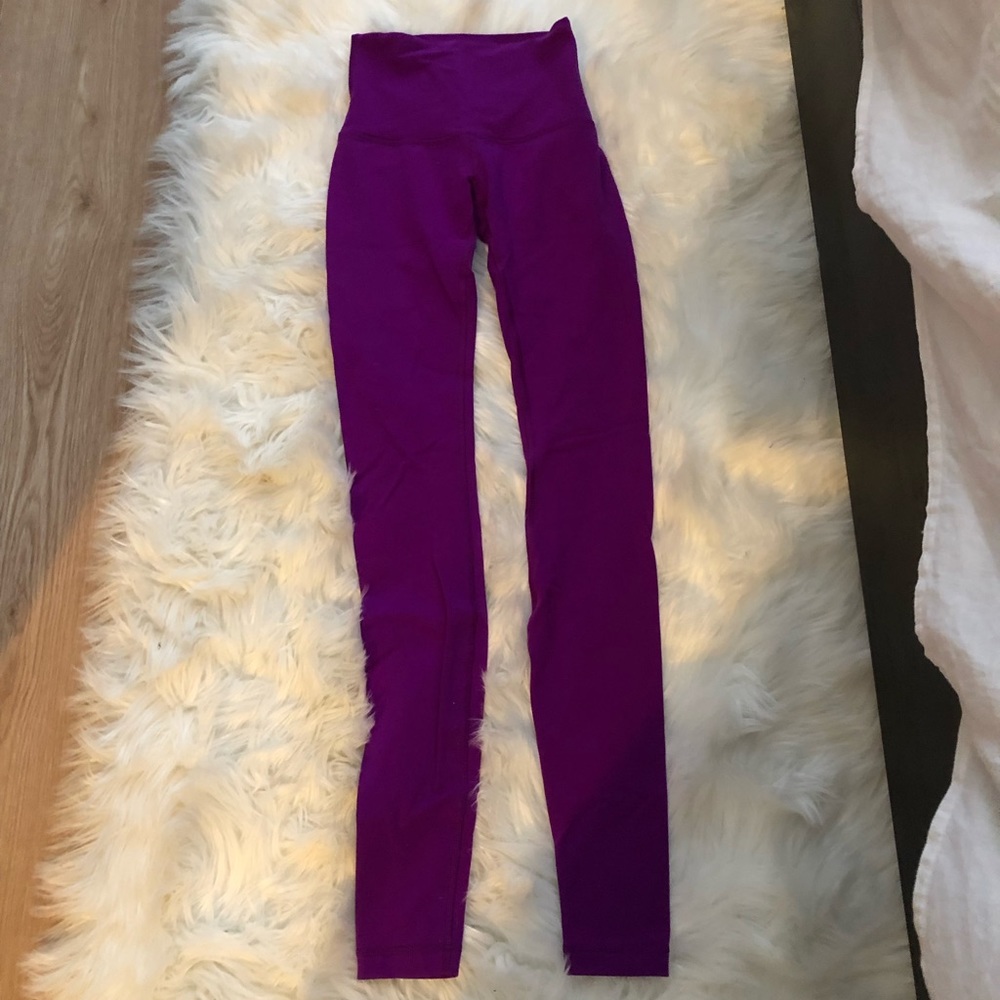 LULULEMON 7/8 Tight - worn once!